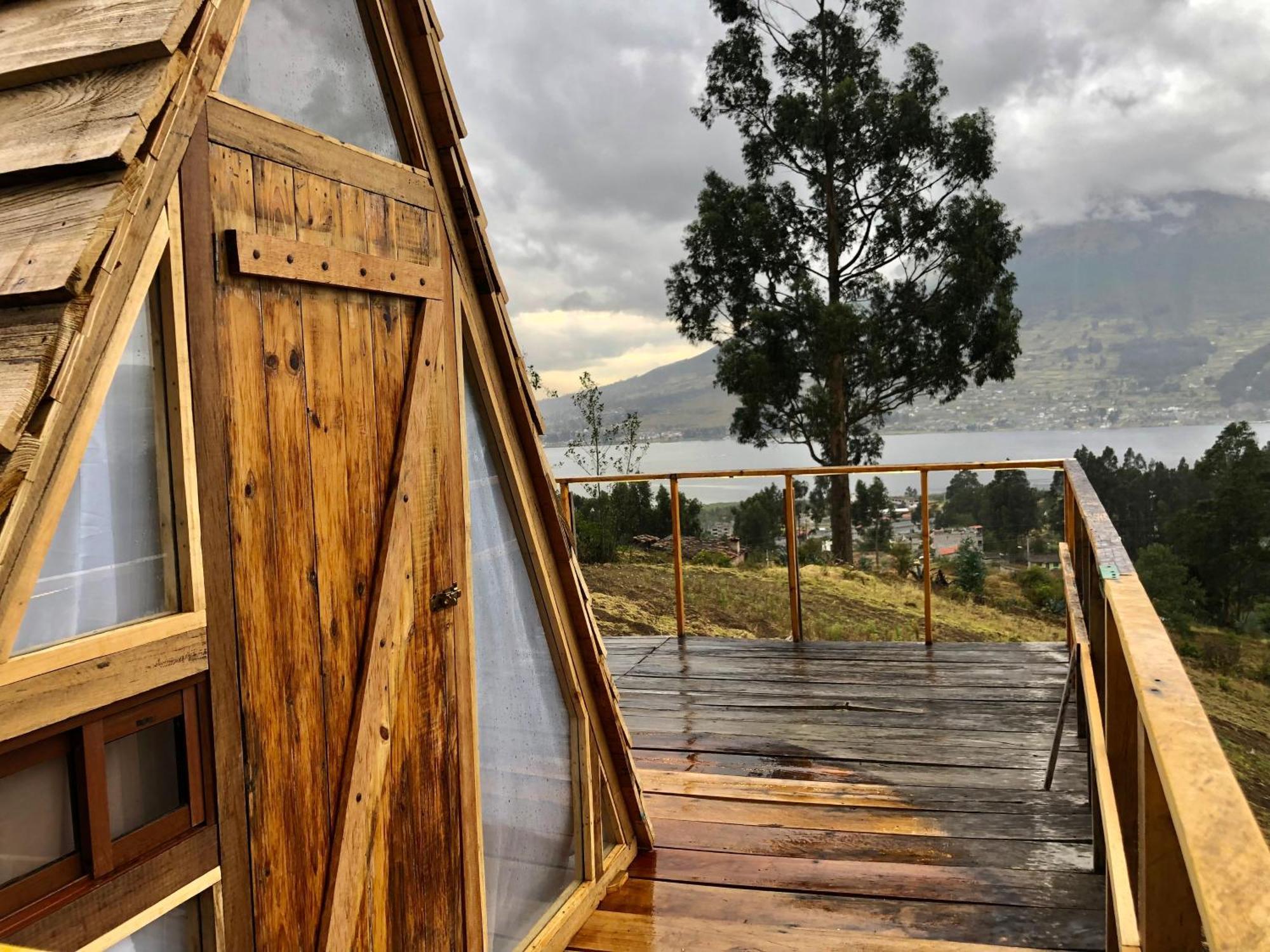 Cabanas Y Glampings Balcon Del Lago Отавало Екстер'єр фото